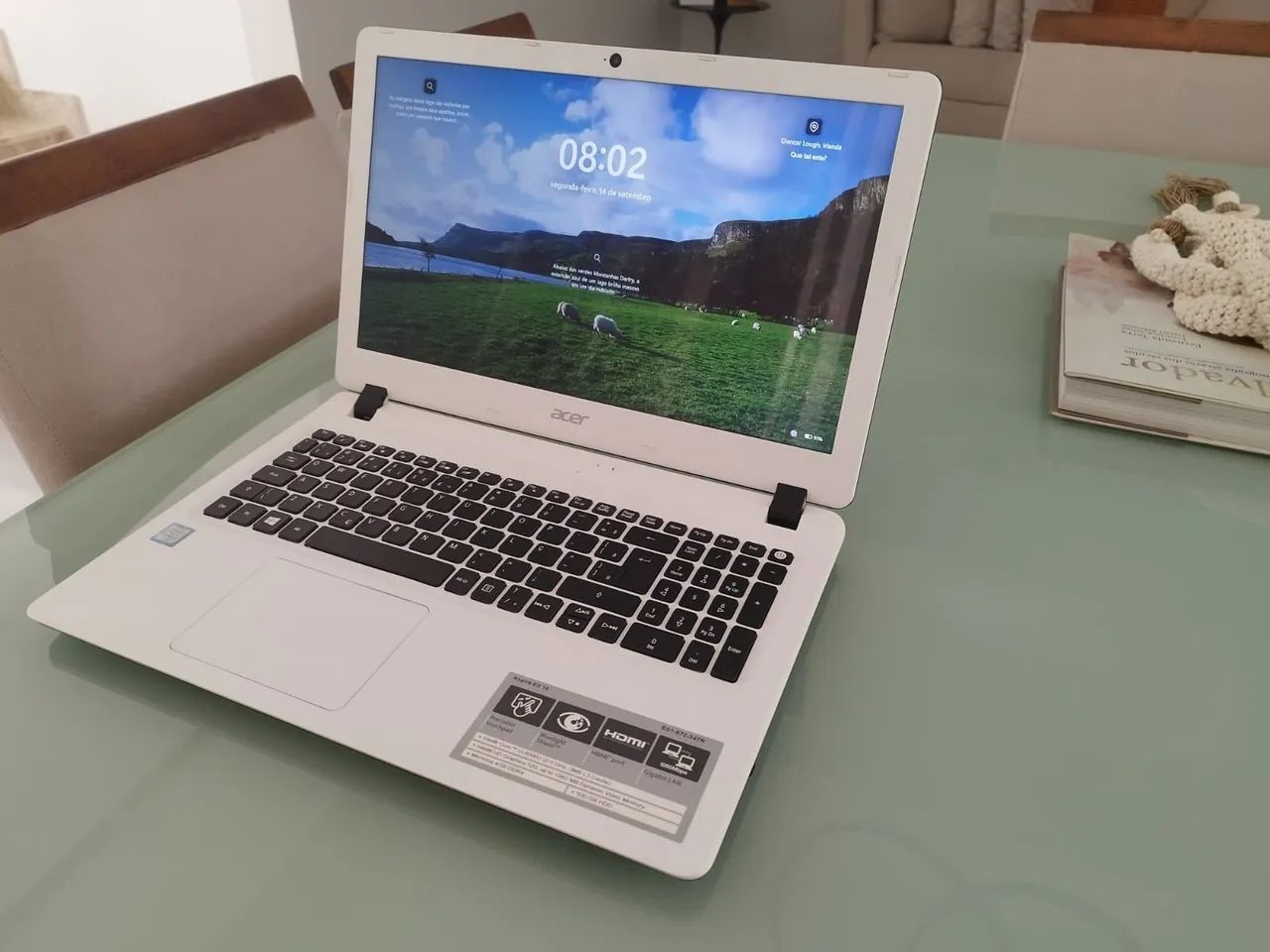 Notebook ACER, 8 GB de RAM, Core I3, Impecavél (oportunidade)