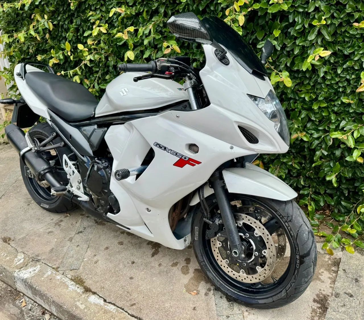 Moto GSX650F