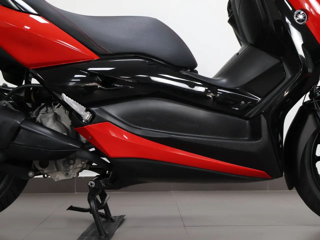 YAMAHA XMAX ABS - Foto 3