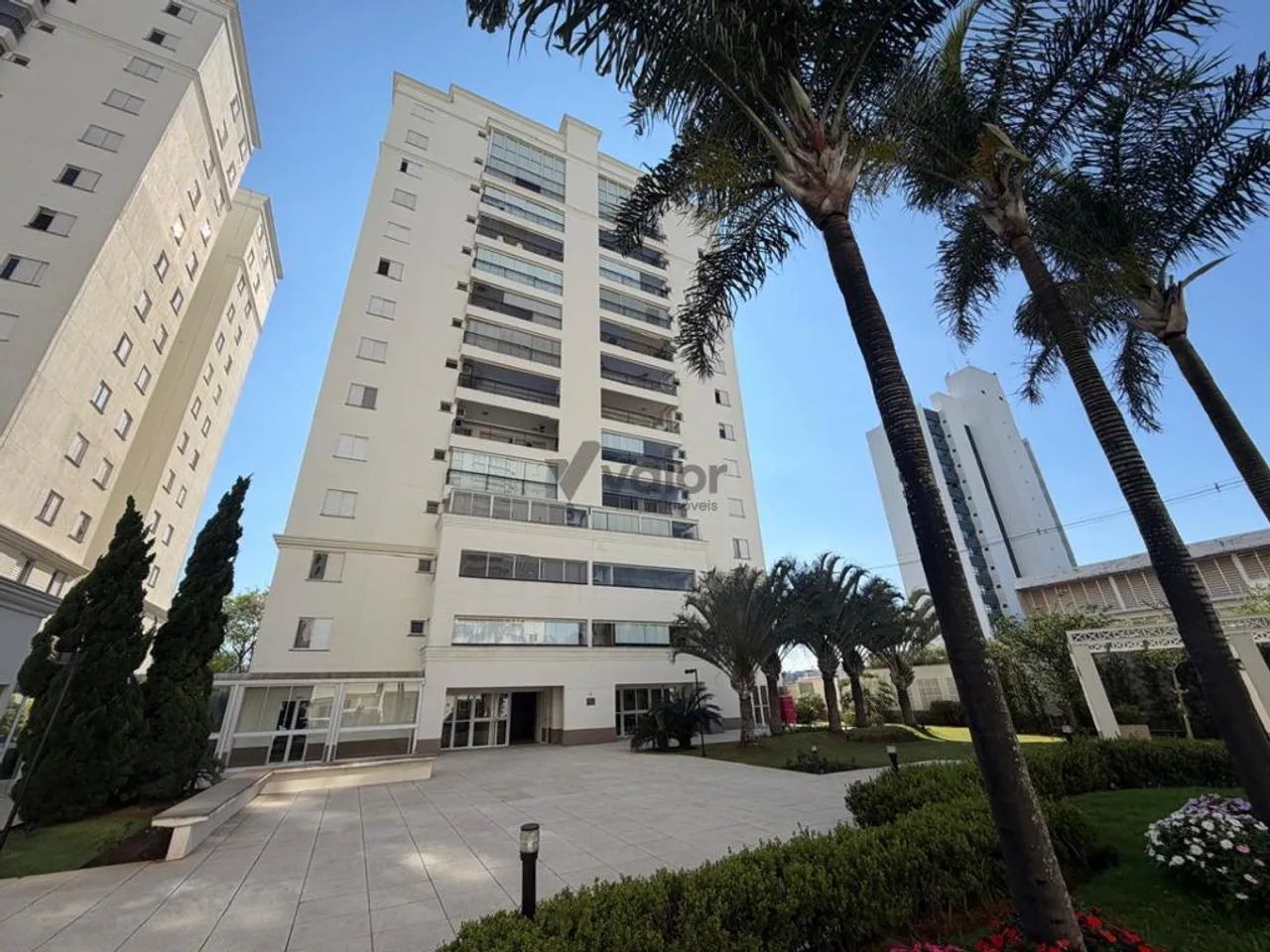 Apartamento para alugar em Campinas, Vila Brandina, com 3 quartos, com 116 m² - Foto 2