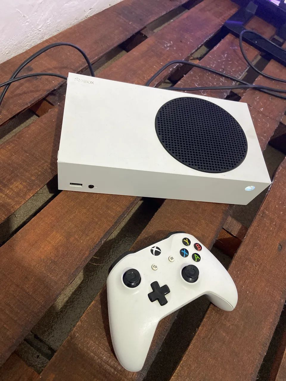 Xbox séries e TV 2 controles  - Foto 2
