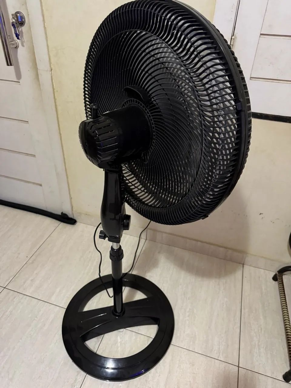 Ventilador Grande de coluna - Foto 3