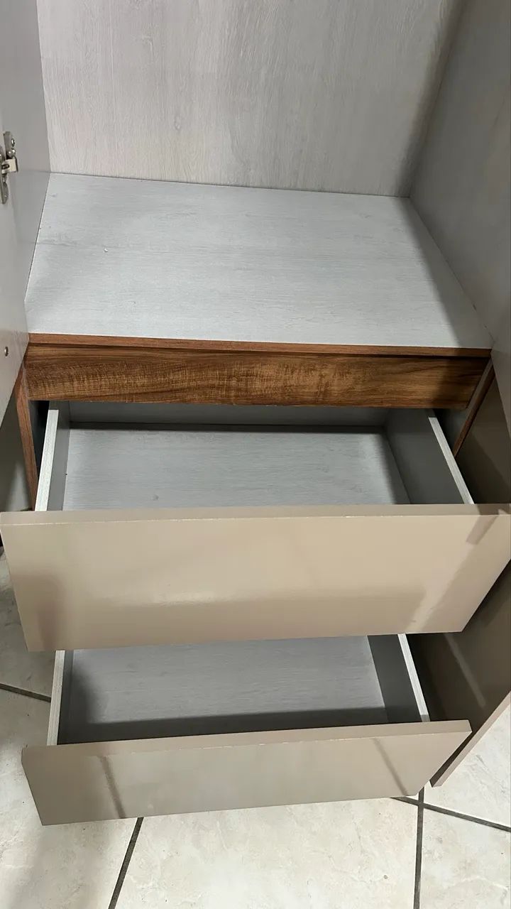 Vendo guarda roupa solteiro  - Foto 4