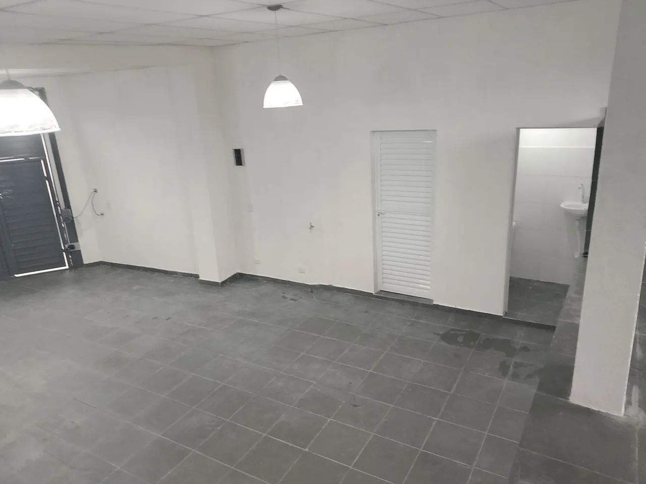 ALUGO GALPÃO COMERCIAL EM SANTO ANDRÉ JARDIM UTINGA  - Foto 5
