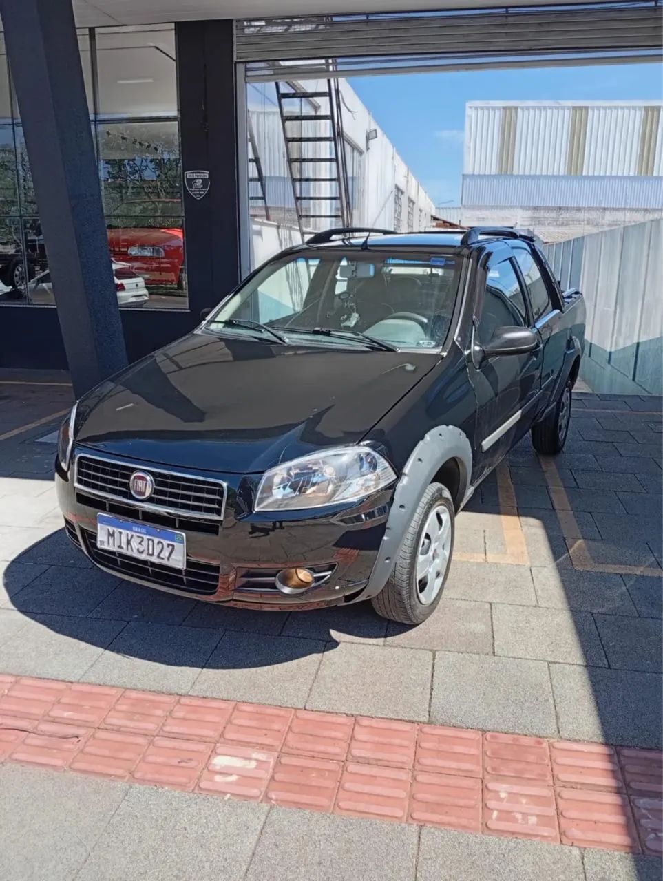 Fiat Strada Working 1.4 MPI Fire Flex 8V CD 2011 - Foto 2
