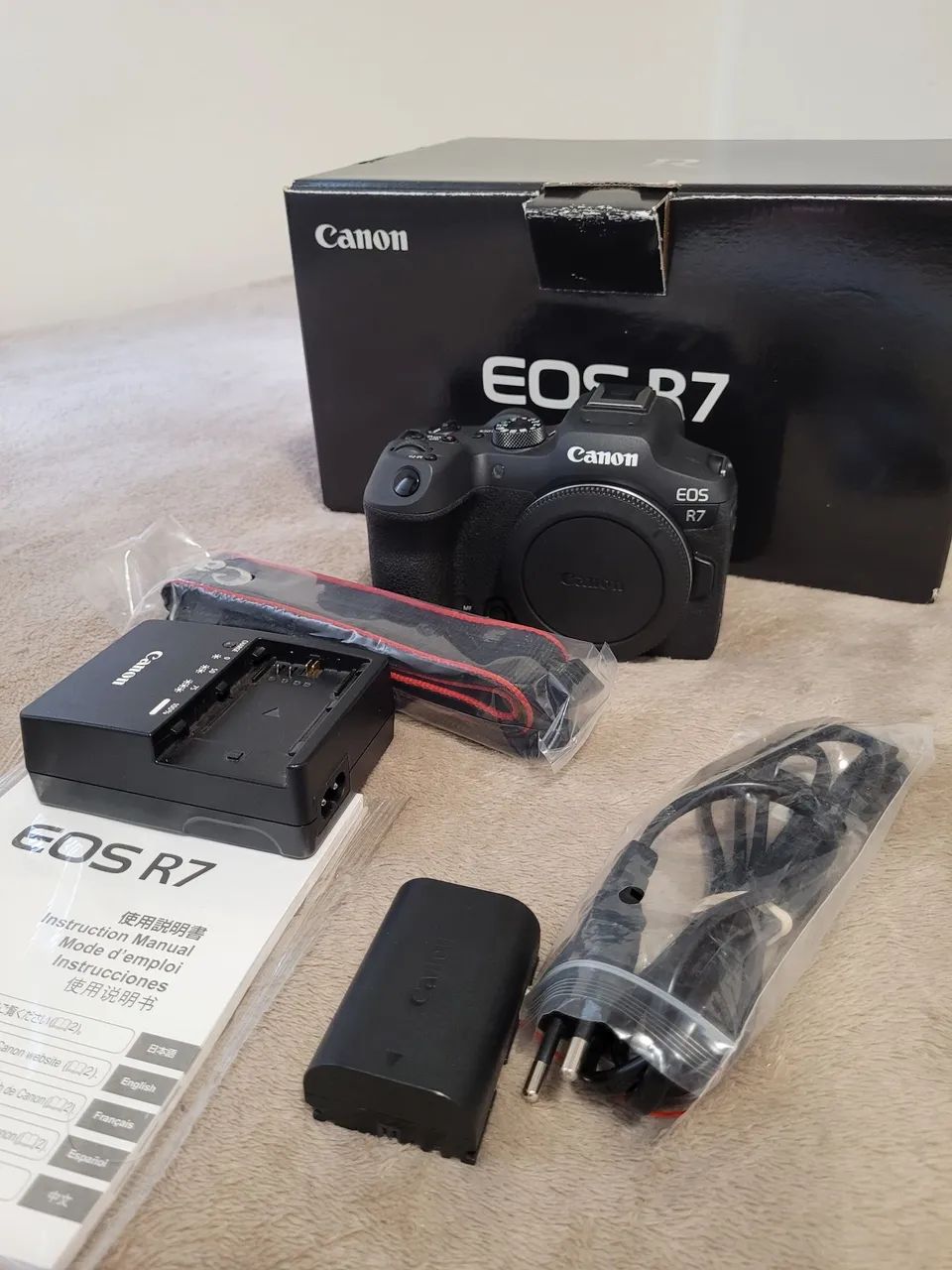 Canon EOS R7 Praticamente Nova!!!