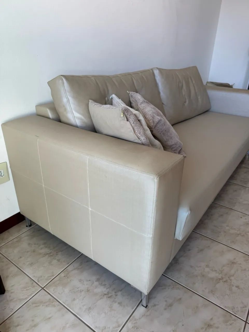 Conjunto de sofá 2 e 3 lugares Habitato - Foto 4