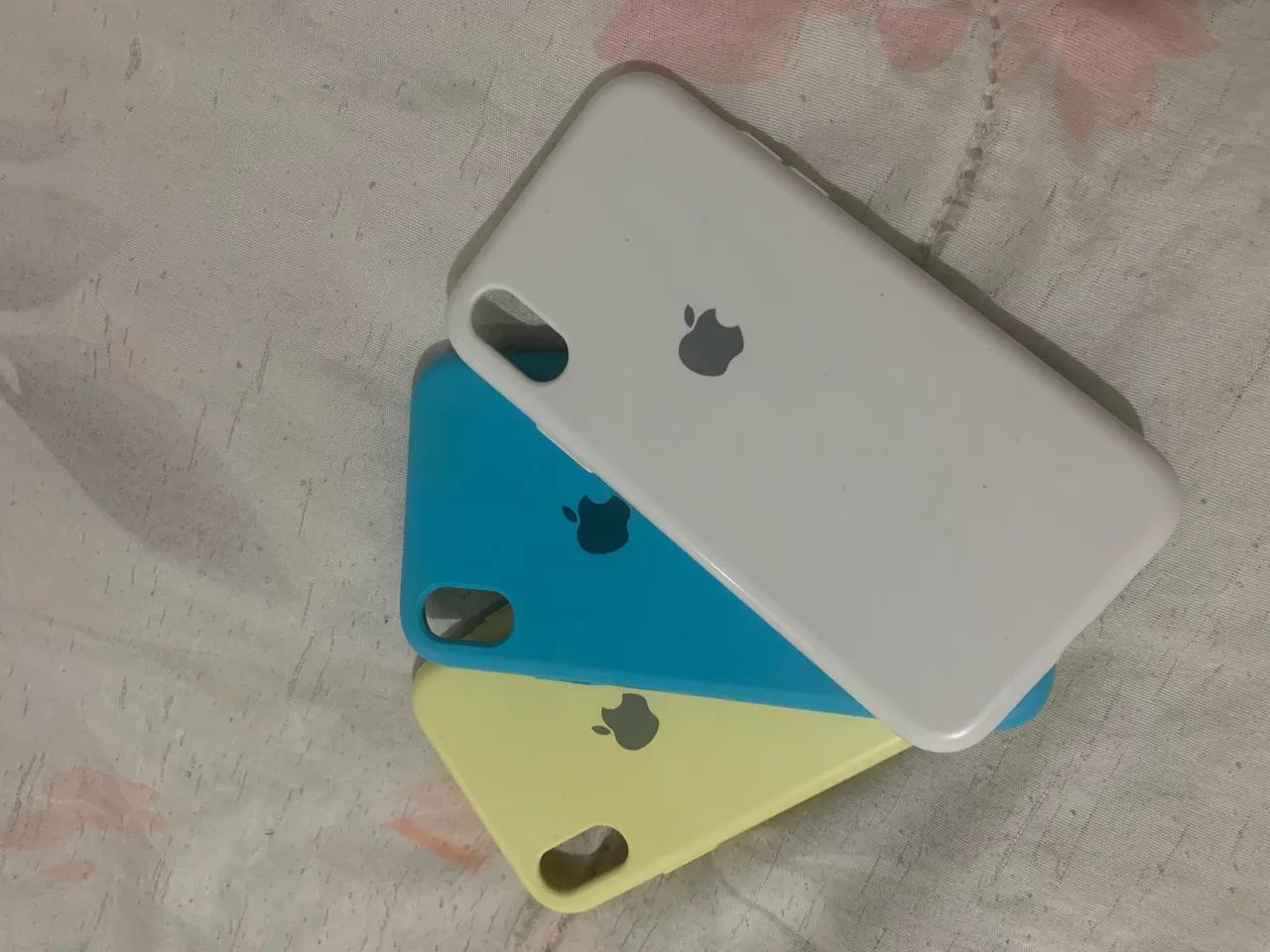 Kit 3 capinhas de iPhone XR  - Foto 3