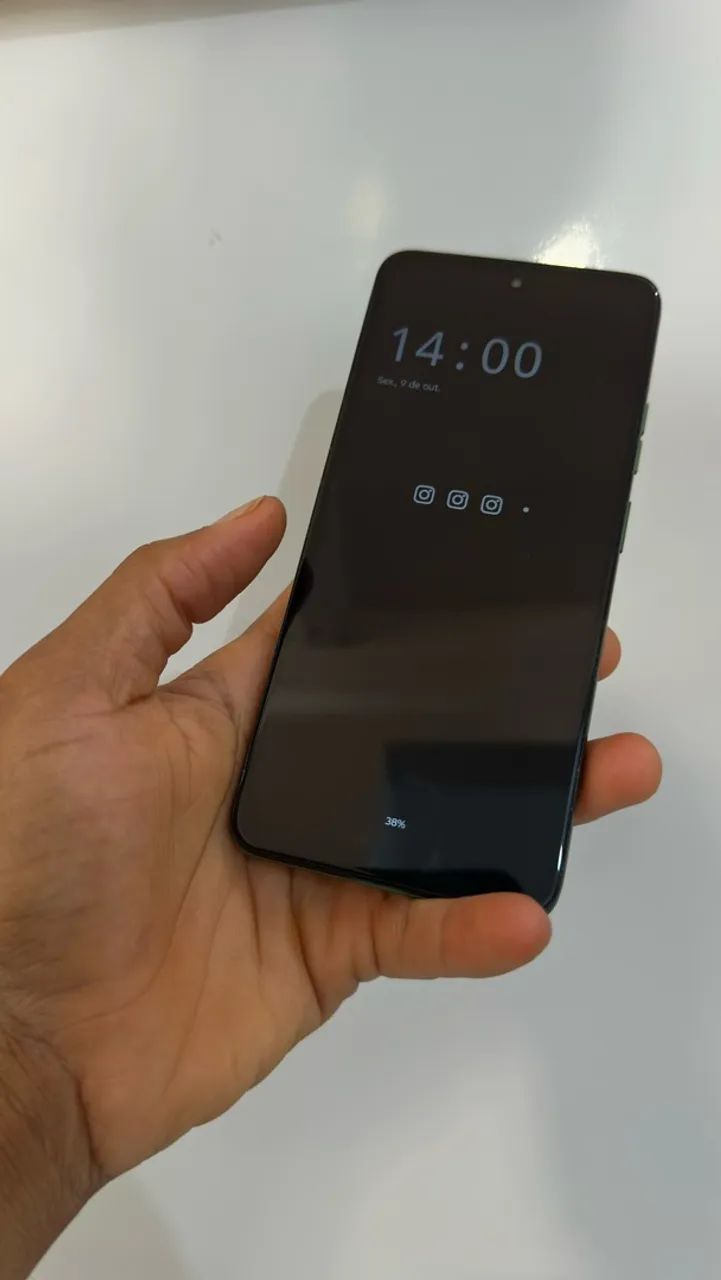 Celular Moto G35 - Foto 3