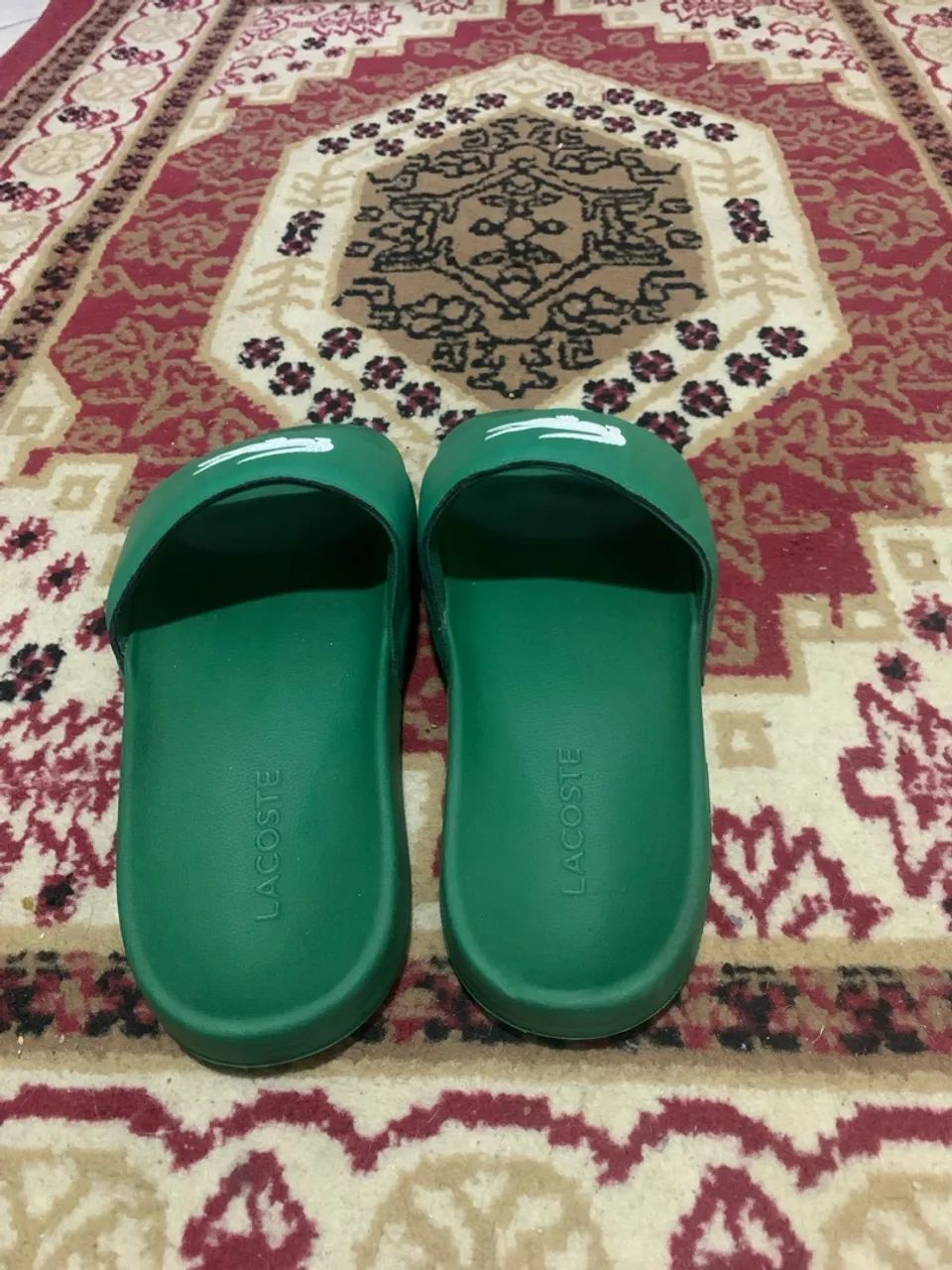 chinelo slide lacoste  - Foto 3