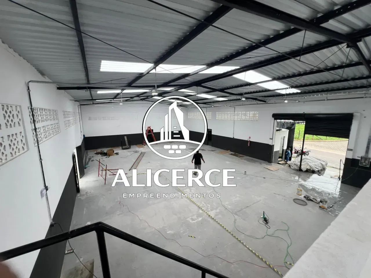 ALUGO GALPÃO NOVO NO COROADO 1200 M2 - Foto 3