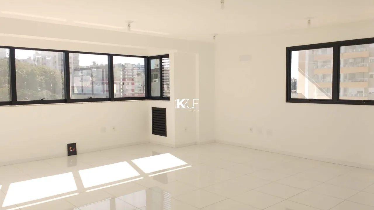 Sala Comercial 49 m2 em Coqueiros - Foto 3