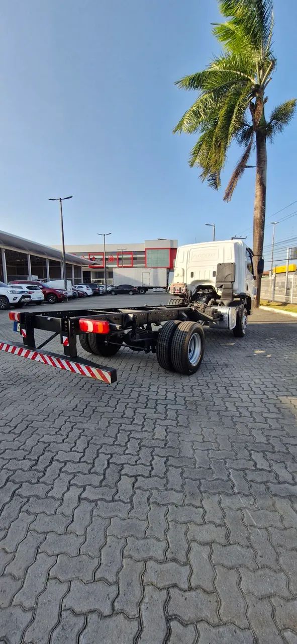 Mb accelo 815 no chassi ano 2022 - Foto 4