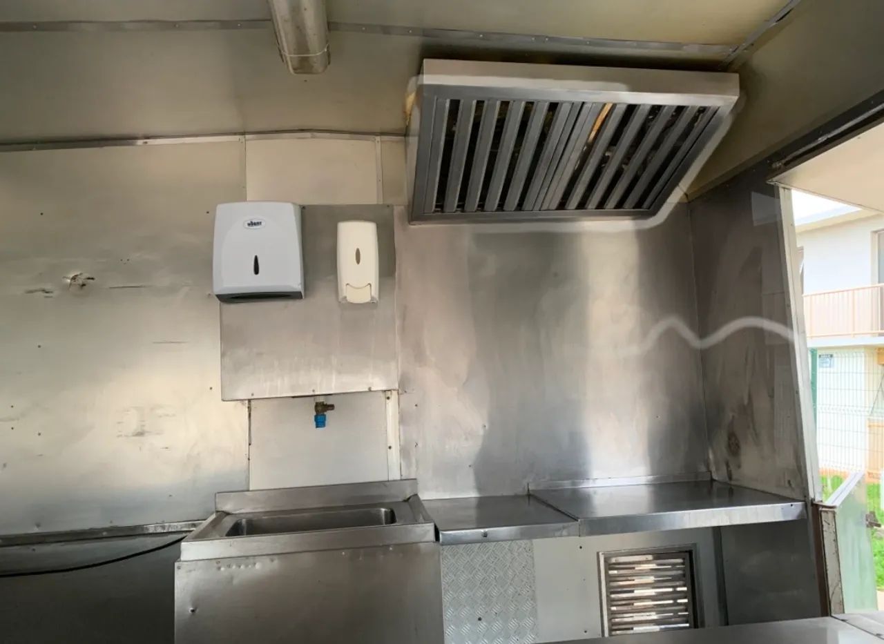 Food Trailer em Inox Completo - Pronto para Trabalhar - Foto 4