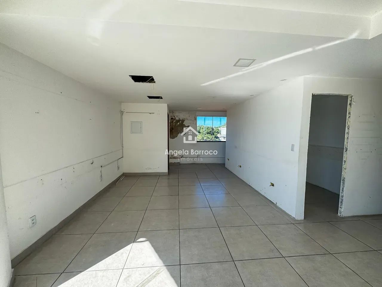 LOJA PARA LOCAÇÃO NO CENTRO DO BARROCO  ITAIPUAÇU - Foto 5