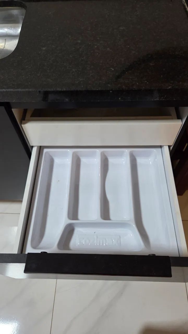 Gabinete de cozinha com pedra de granito - Foto 5