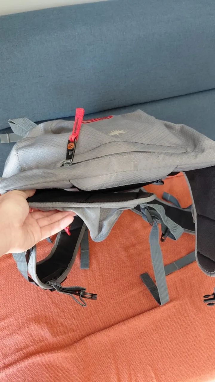 Mochila Crampon 36 Litros - Trilhas e Rumos - Foto 4