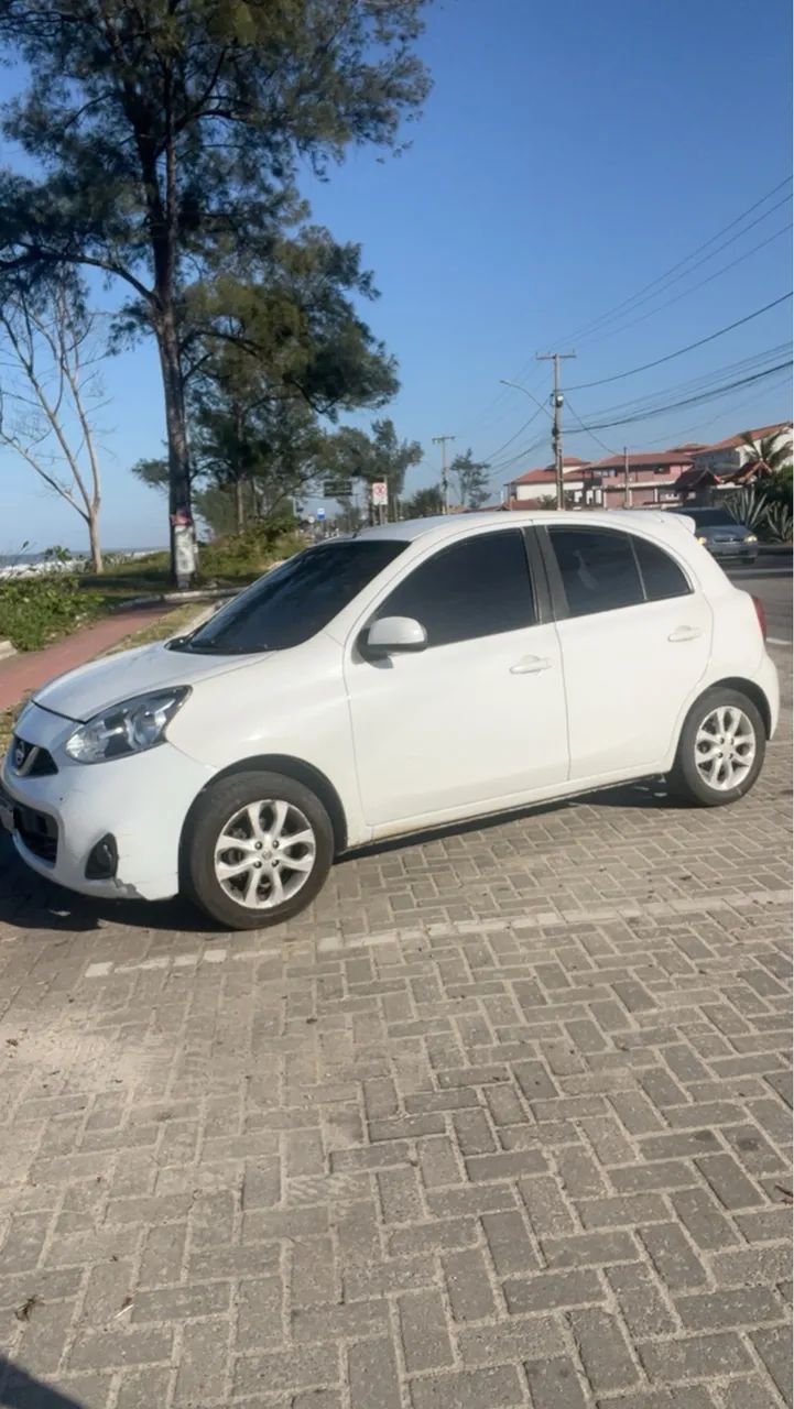 Nissan March SV 1.6 16V FLEXSTART 2017