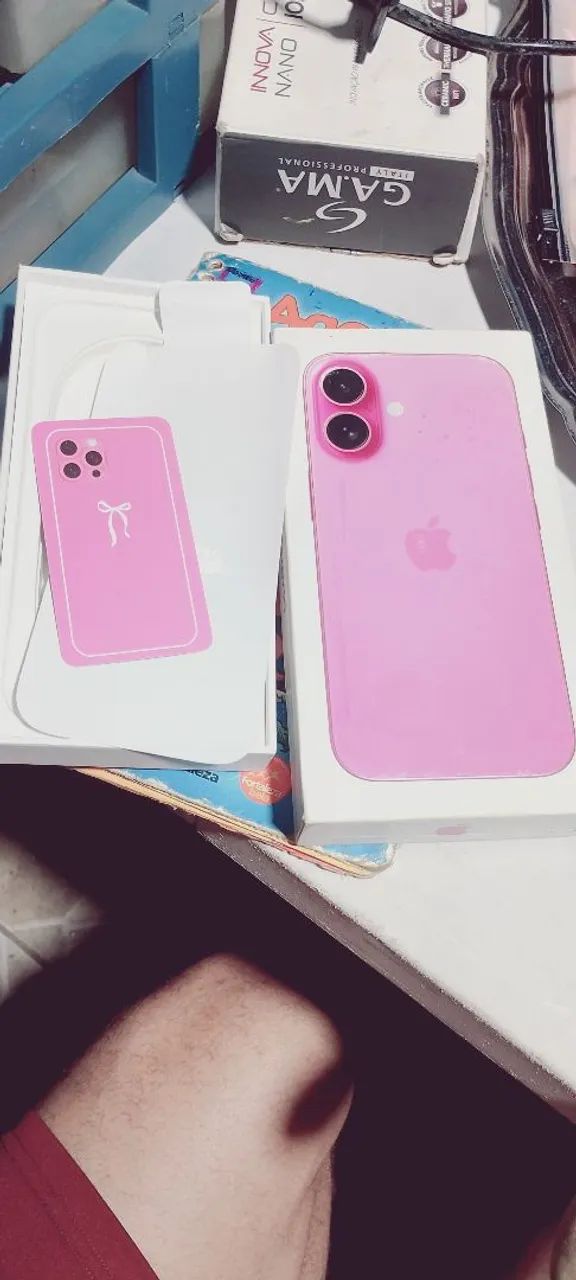 Caixa do iPhone 16