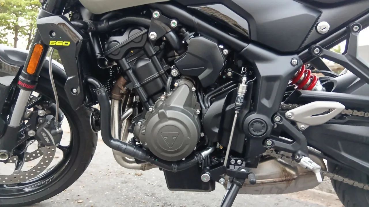 Triumph Trident 660 95cv 0km - Foto 3