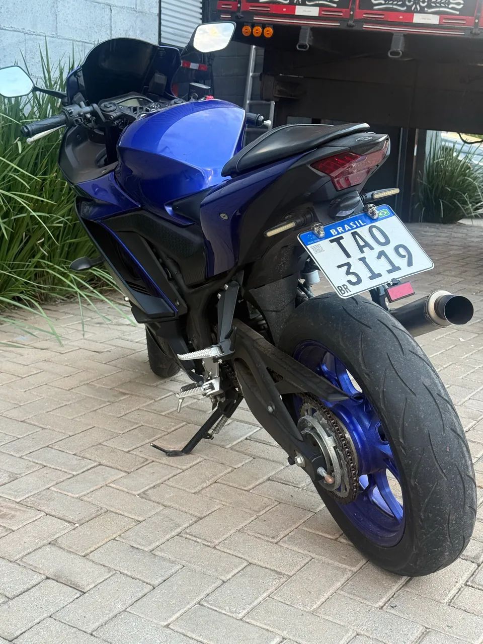 YAMAHA R3  - Foto 2