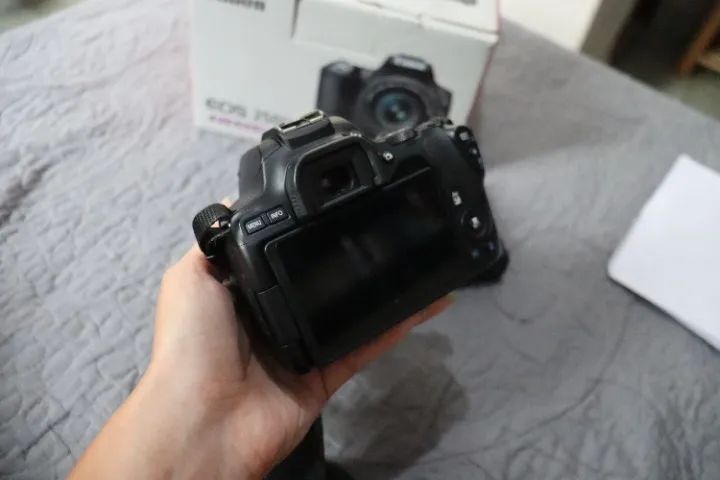 Canon EOS 250D - Foto 3