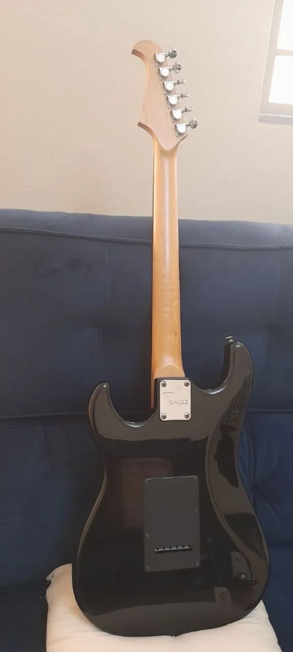 Guitarra Eagle EGP-10  - " R$757,00" no pix - Foto 5