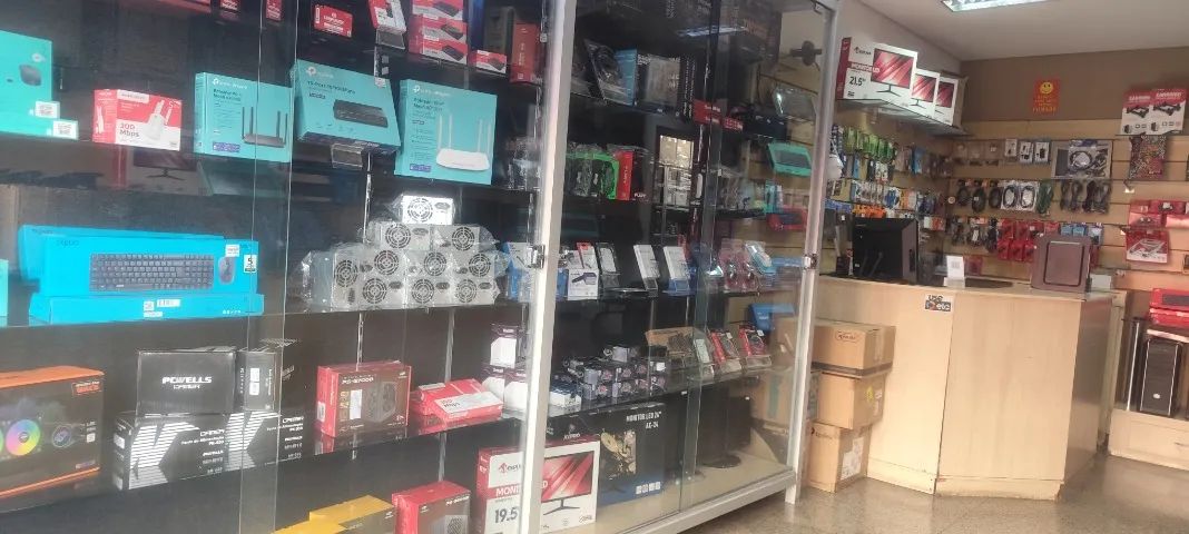 LOJA DE INFORMATICA + ESTOQUE + LABORATORIA PARA MANUTENÇÃO - Foto 3
