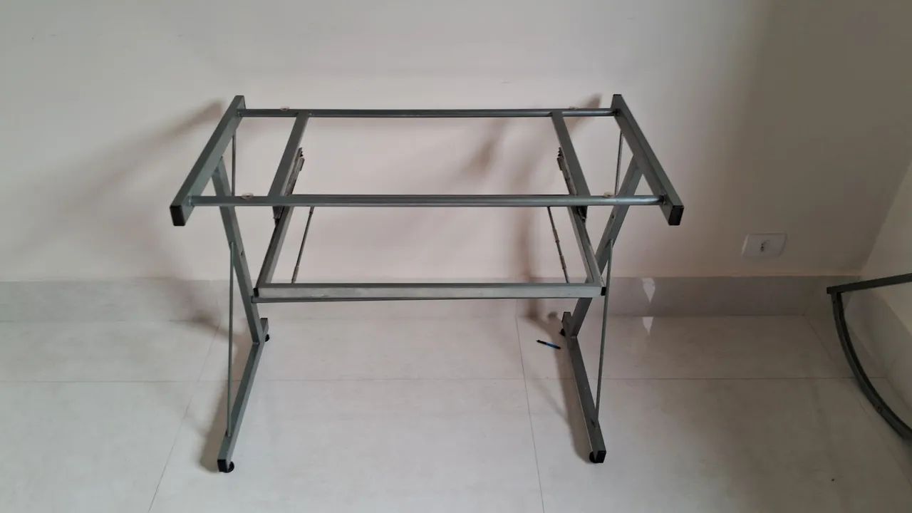 Mesa de Vidro para Escritório e Computador  - Foto 2