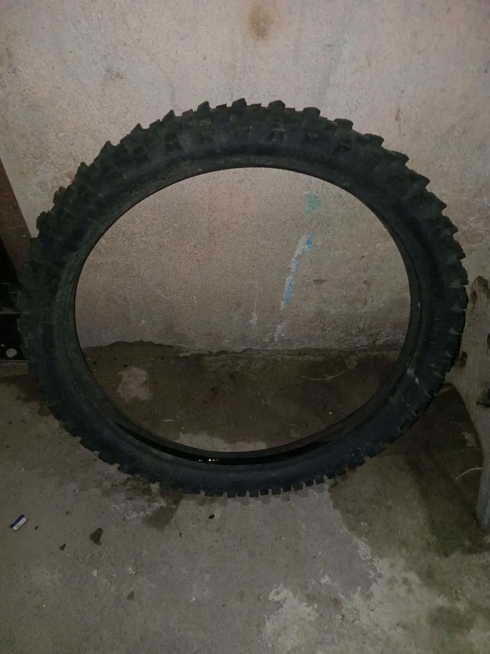 Pneu de moto 