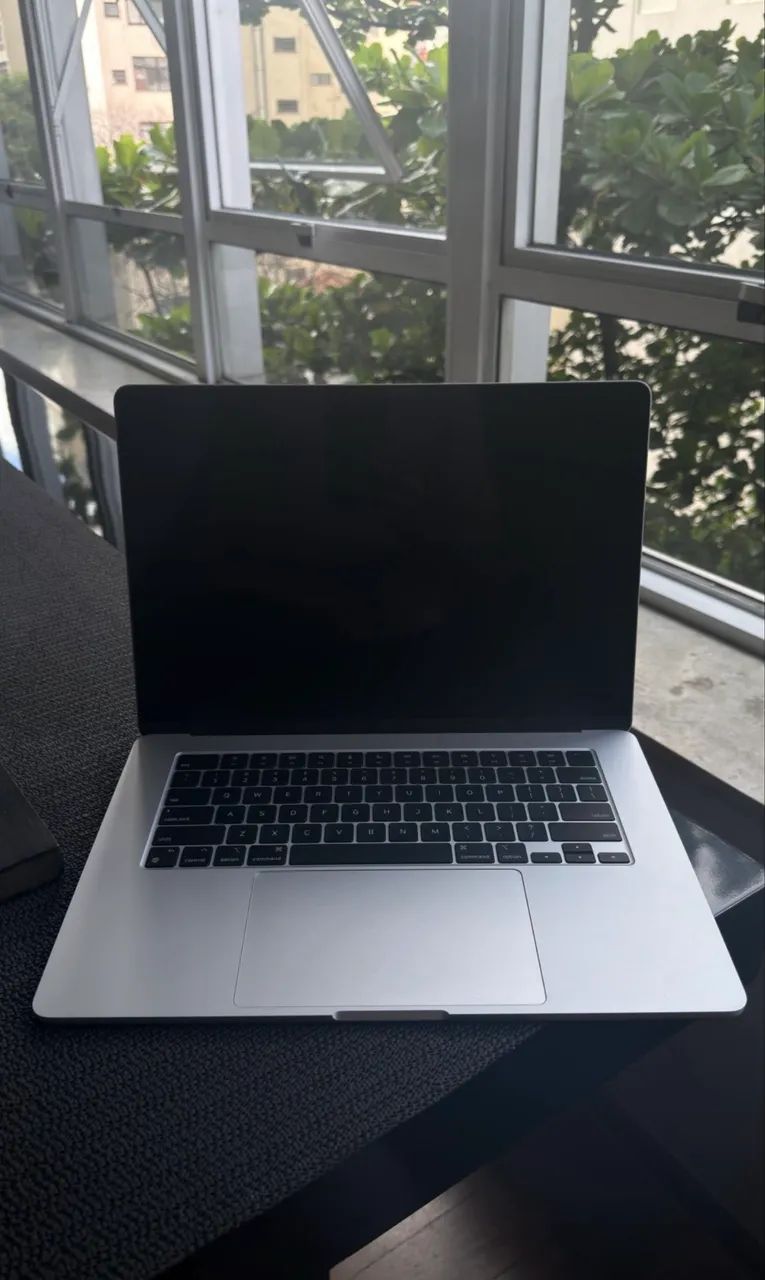 MacBook Air 15" M2 Silver - 2023 - Excelente Estado! - Foto 3