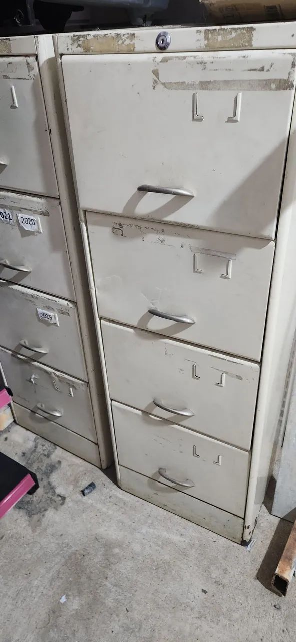 Arquivo para documentos 4 gavetas