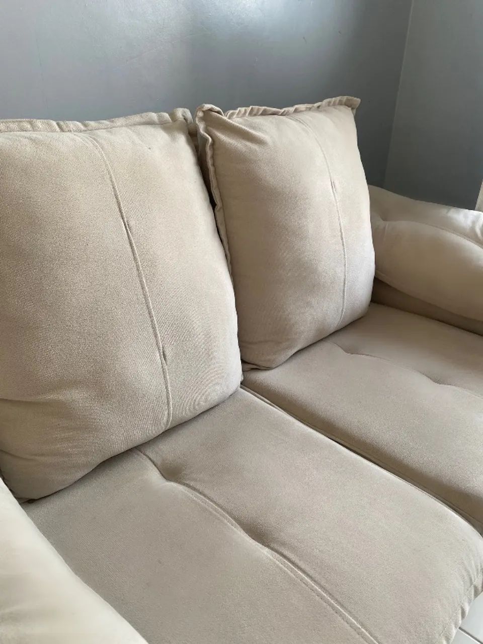 Sofá bege Ravena - Foto 2