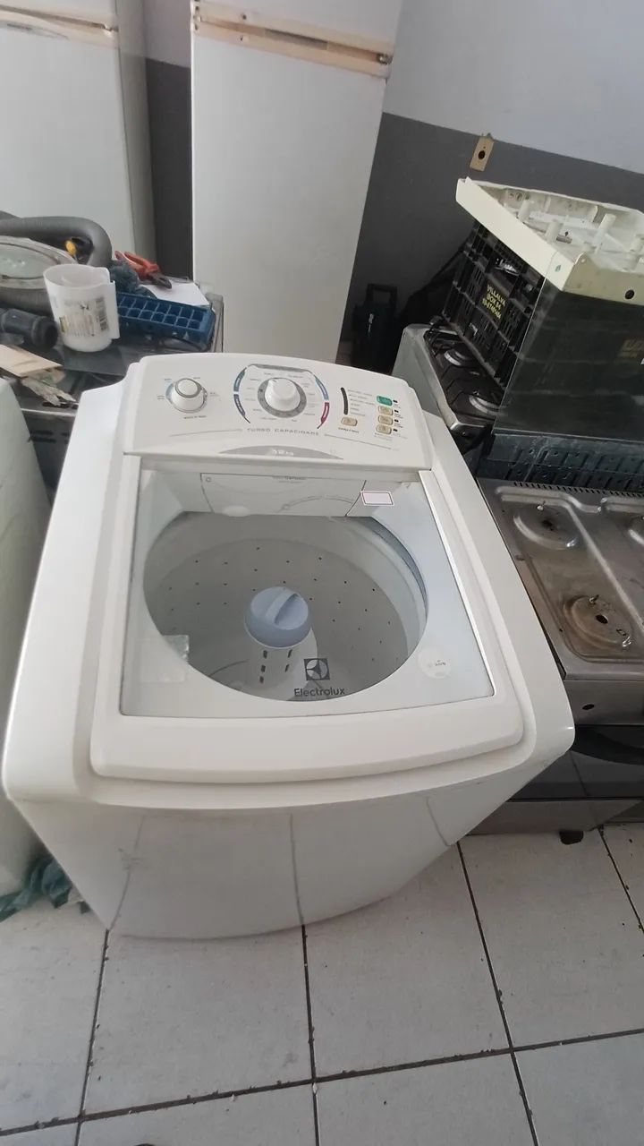 Lavadora Electrolux 12kg semi nova - Foto 3