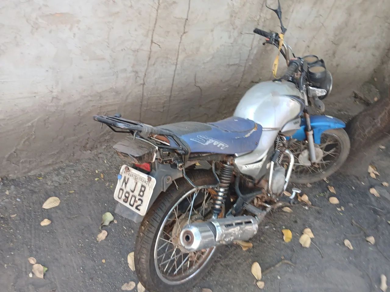 Moto ybr 125