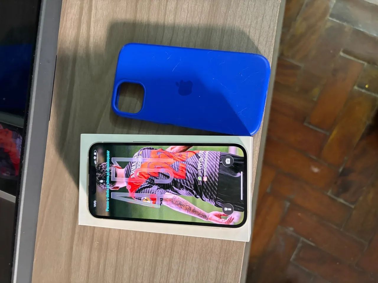 iPhone 13