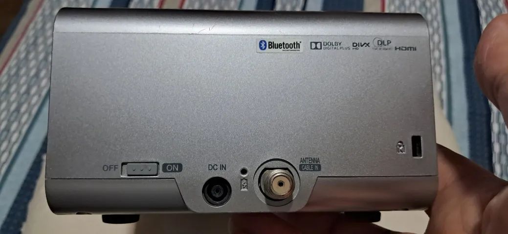 Projetor LG Minibean PH45OU - Ultra curta distância (imagem de até 80 polegadas) - Foto 2