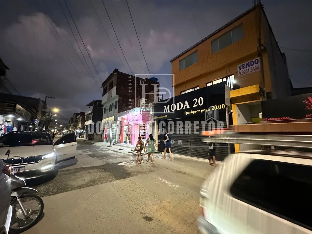Oportunidade Única! Vende-se Ponto Comercial com 3 Andares
