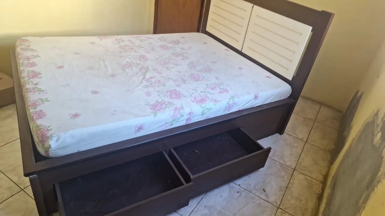 CAMA DE CASAL COM 4 GAVETÕES  - Foto 2