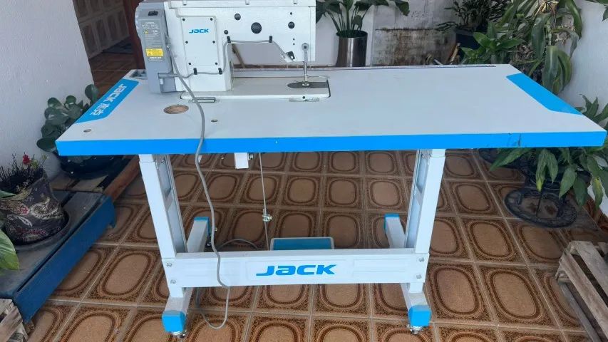 Máquina De Costura Zig Zag Semi Industrial Jack 20u53z