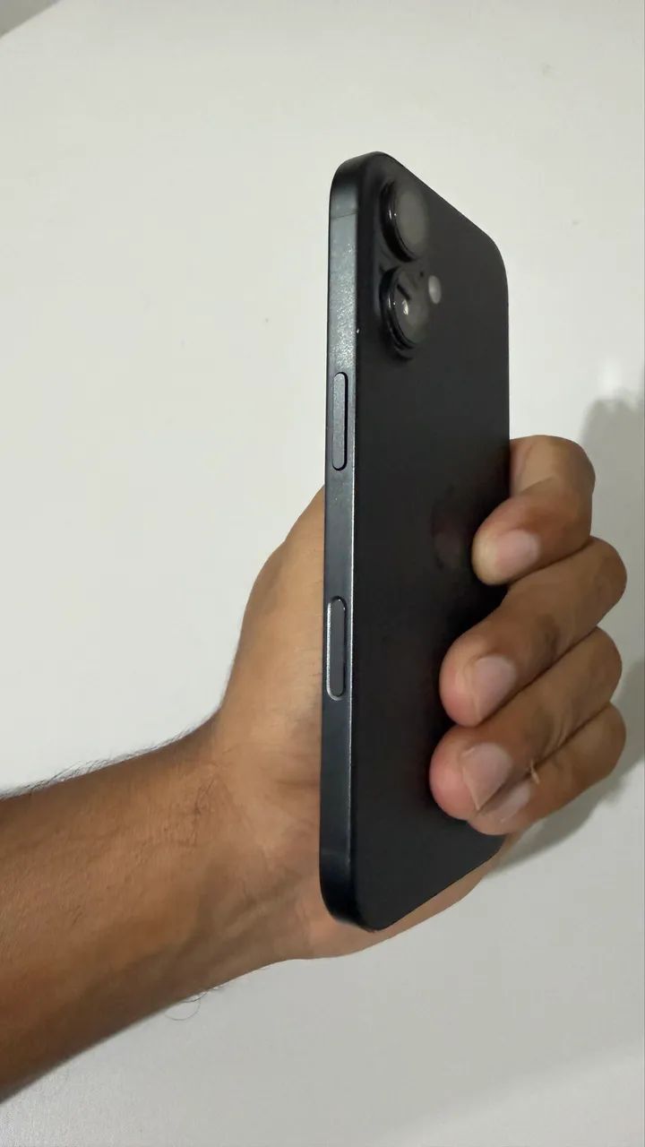 Iphone 16 - 128 gb (garantia Apple 5 meses) - Foto 2