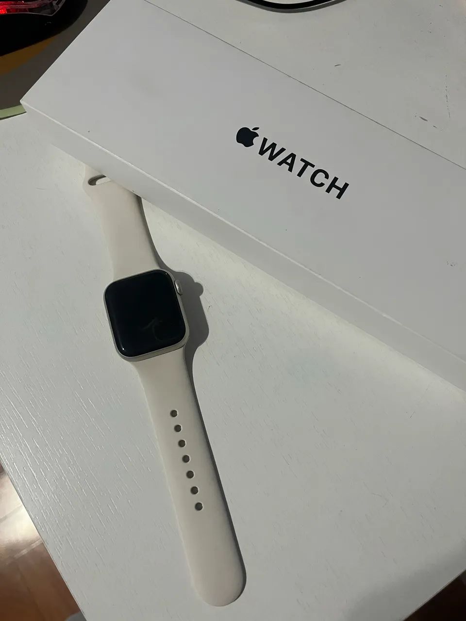 Apple Watch SE (Gen 2) Starlight 40mm GPS