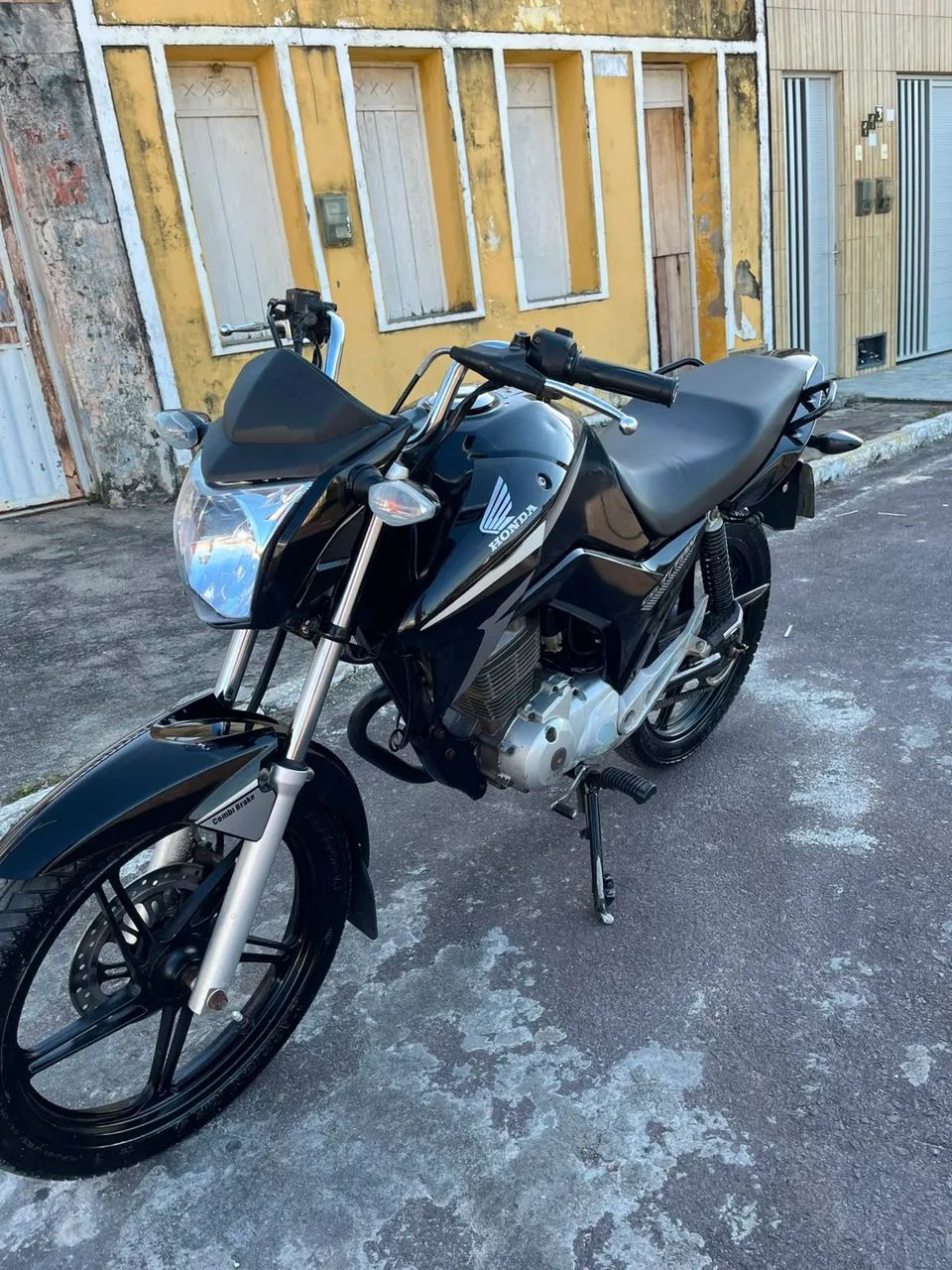 Vendo Honda titan 2014 - Foto 3