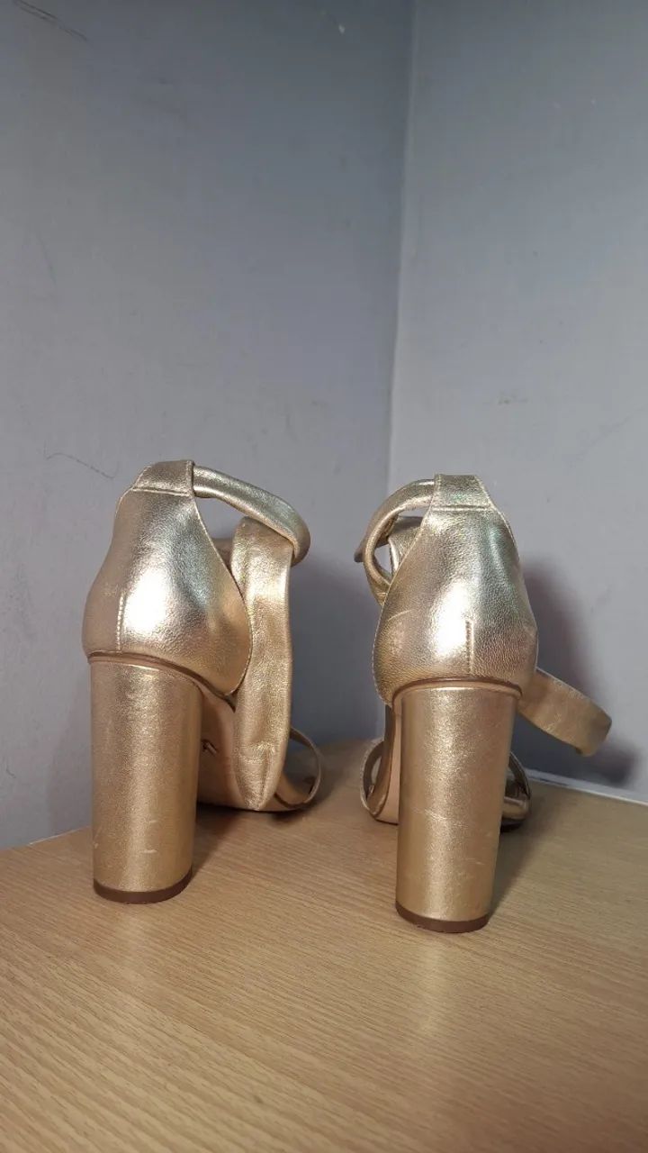 Salto dourado  Arezzo - Foto 5