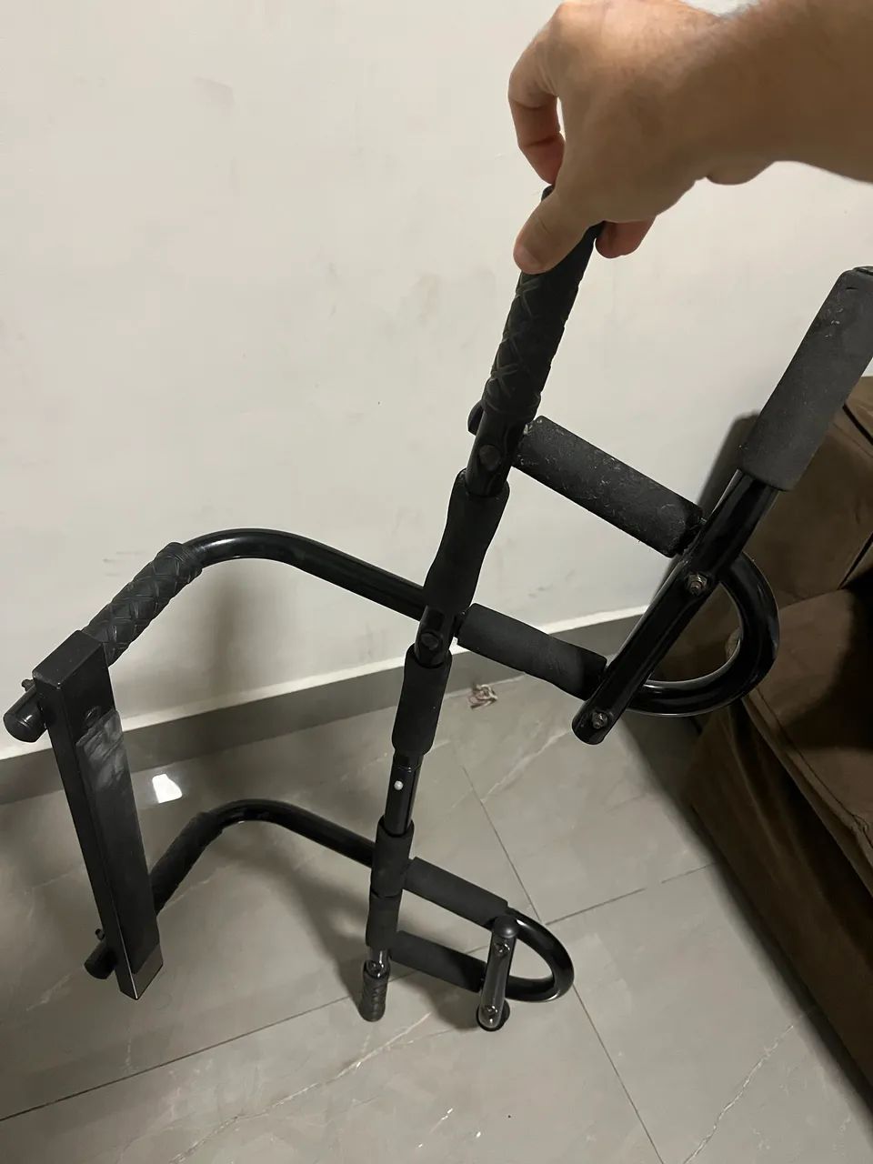Barra de porta para exercícios - Foto 2