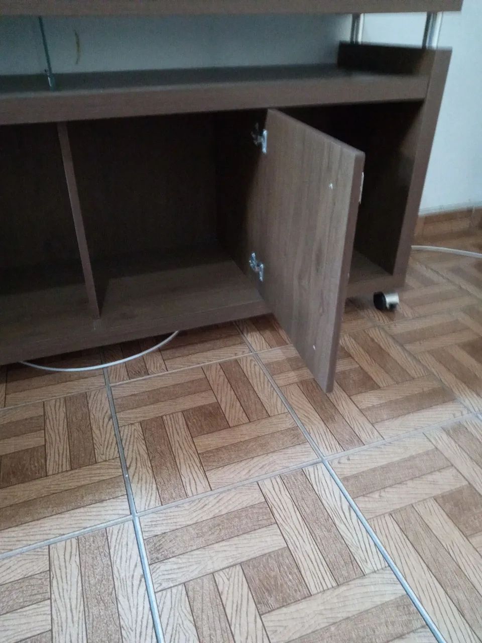 MÓVEL P/TV IMPECÁVEL  - Foto 4