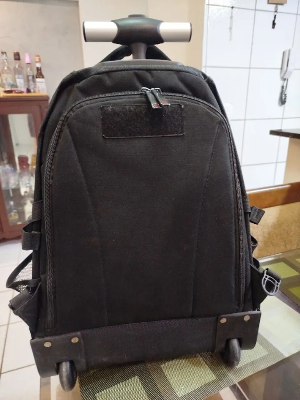 Mochila Executiva com Rodinhas - Marca Clio - Semi-nova - Foto 5