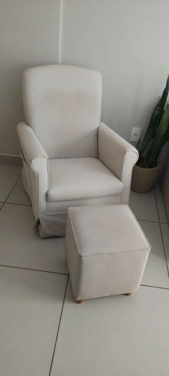 Poltrona de amamentação 