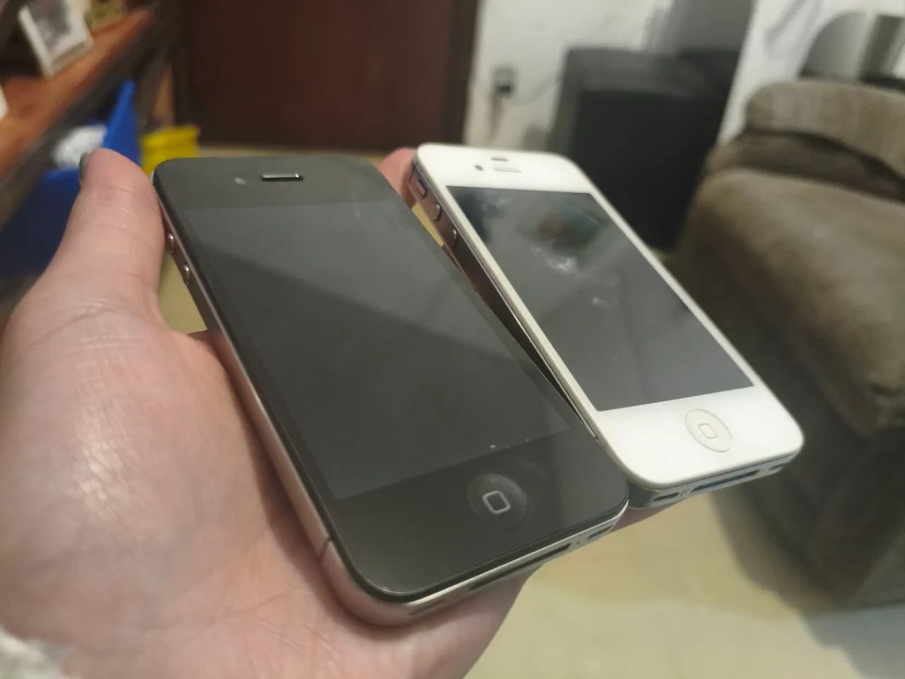 Dois iPhone 4 e um iPhone 5  - Foto 5