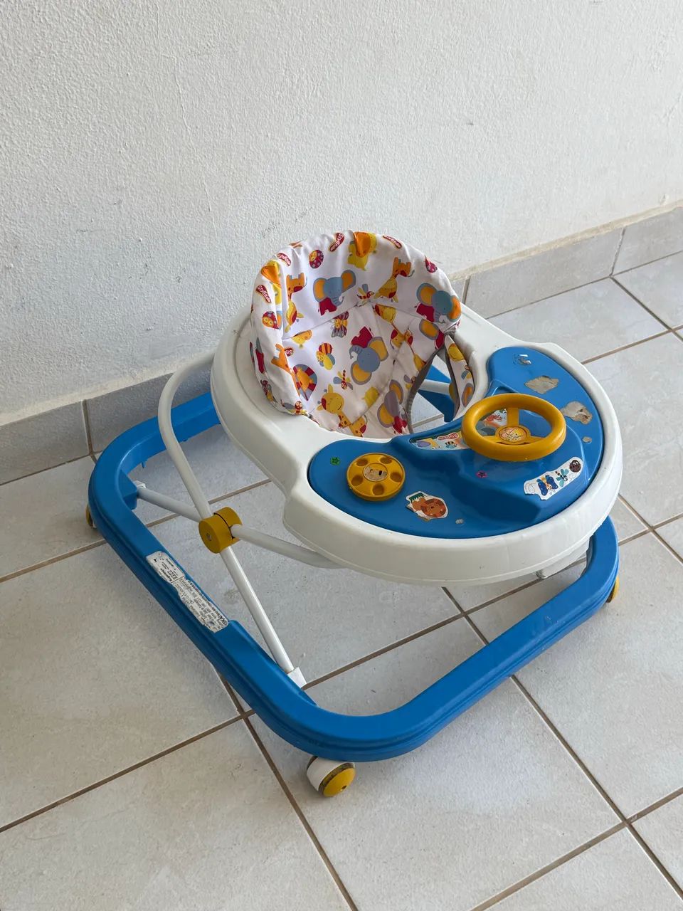 Carrinho de bebê seminovo - Foto 4